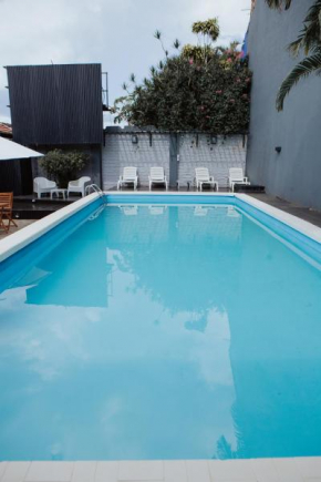 ISONDU Suites & Breakfast